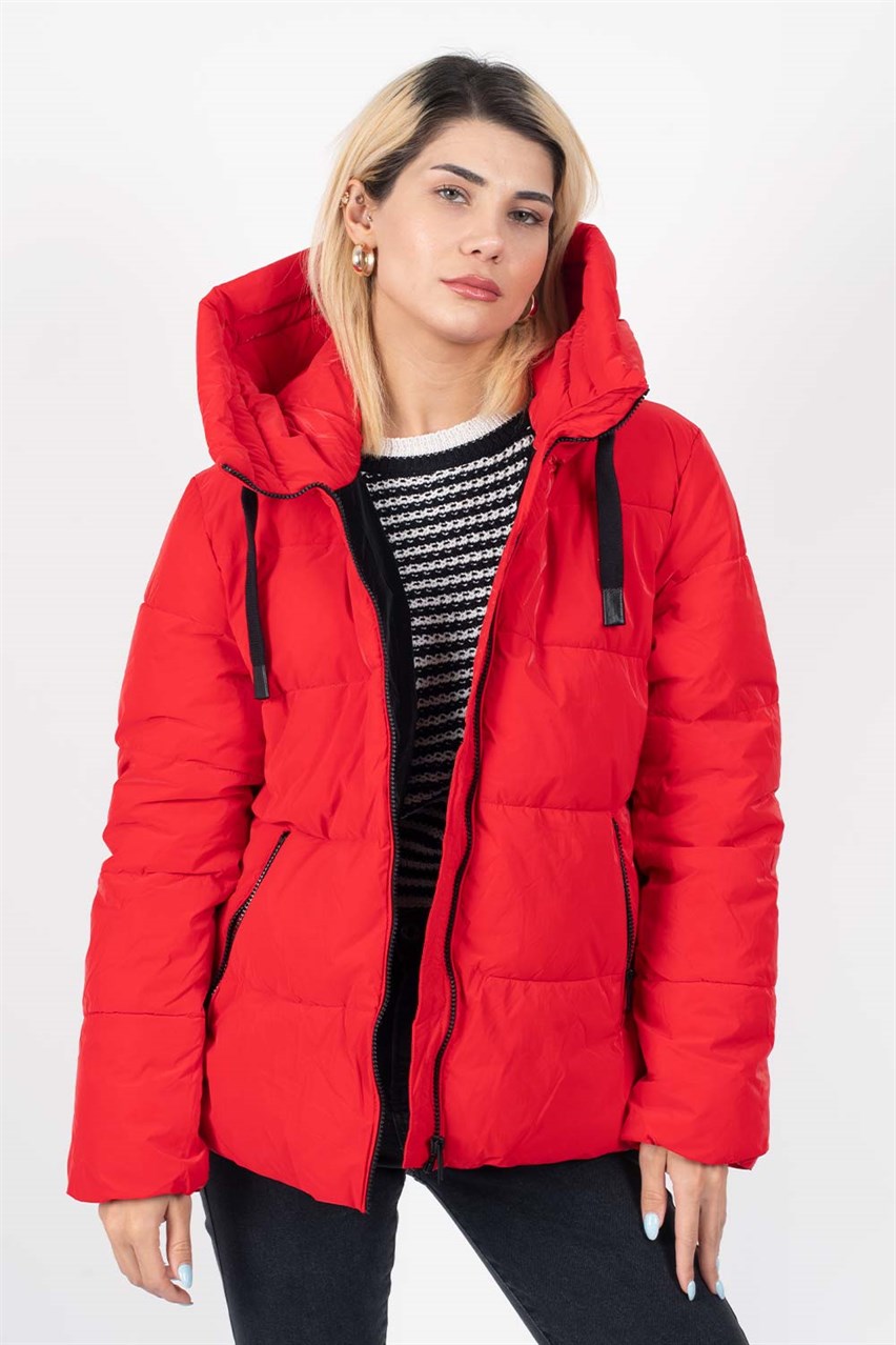 Kadın Kırmızı Kapüşonlu Ceket