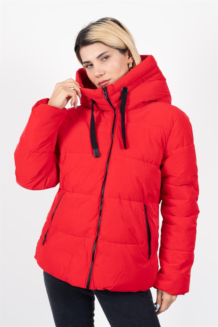 Kadın Kırmızı Kapüşonlu Ceket